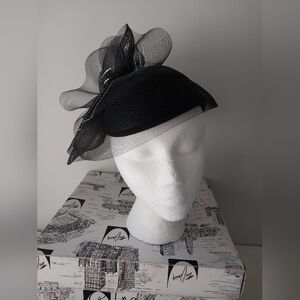 Bollman Sonni San Francisco Doe Skin Felt 100% Wool Juliet Black Hat Tulle Bow